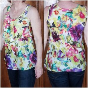 Daisy Fuents floral top